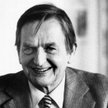 Premier Olof Palme w Sztokholmie 28 lutego 1986 roku, dziewięć godzin przez zabójstwem