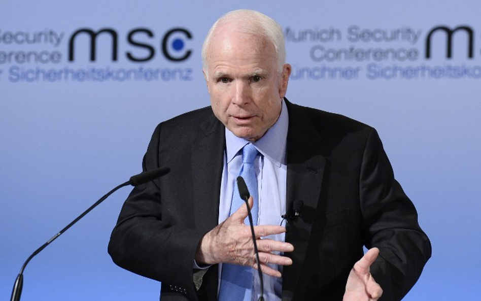 McCain: Nie chcę Trumpa na swoim pogrzebie