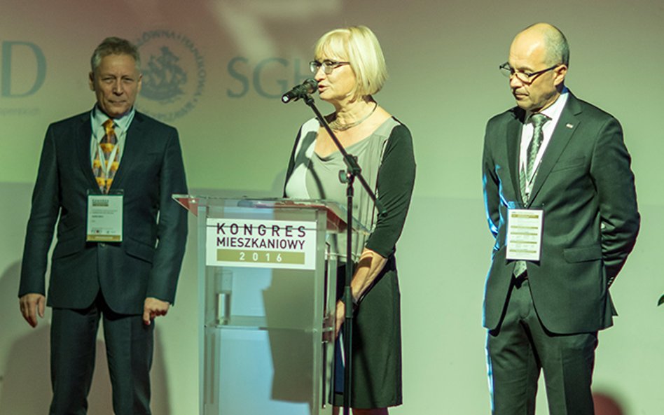 Kongres Mieszkaniowy odbył się w Hali Stulecia we Wrocławiu. Na zdjęciu od lewej: prof. Marek Bryx z