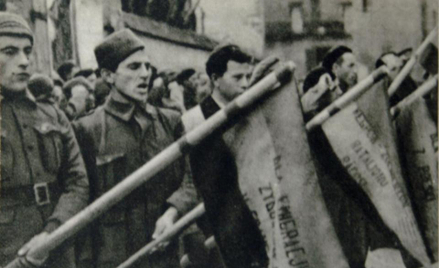 Warszawa: Granat dymny przerwał pokaz filmu