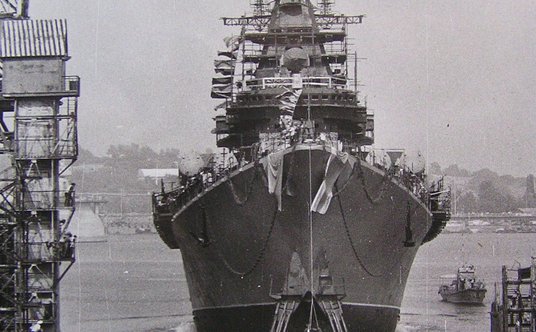 Wodowanie ostatniego z Atłantów – jak się potem okazało – nigdy nieukończonego Admirała Fłota Łobowa