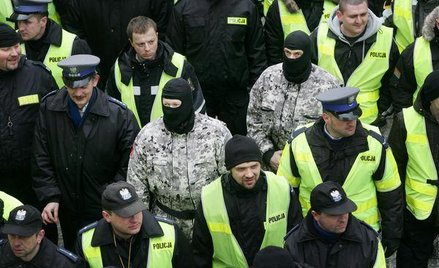 Emerytury dla mundurowych – wielka niewiadoma