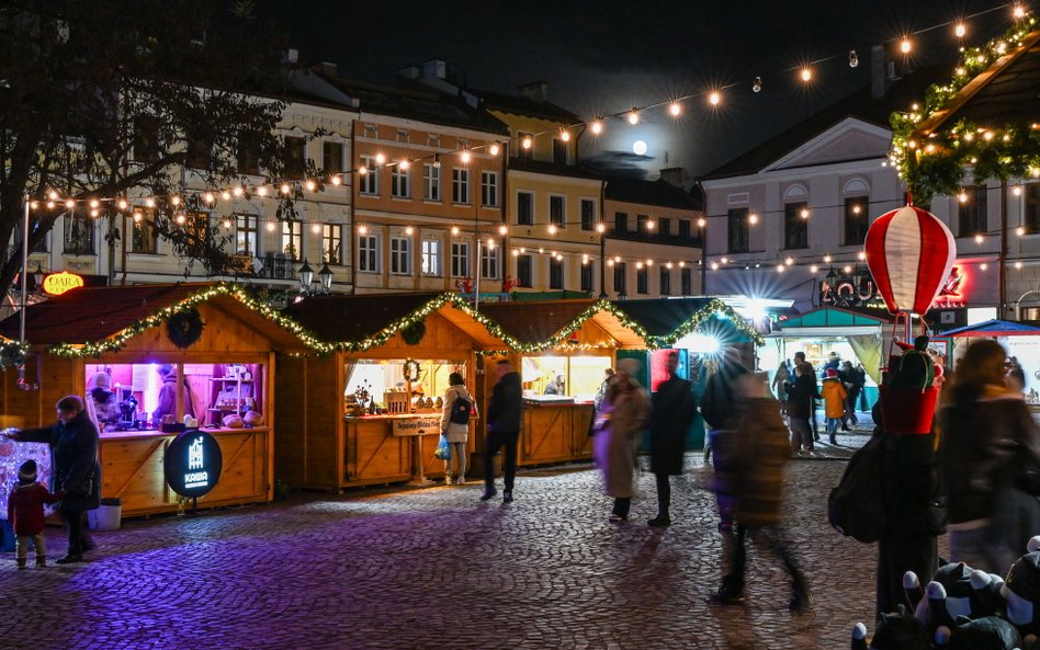 Otwarcie Świątecznego Miasteczka na rzeszowskim Rynku