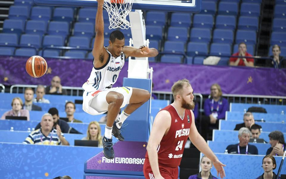 Eurobasket: Polacy wyglądali tak, jakby byli oswojeni z porażkami