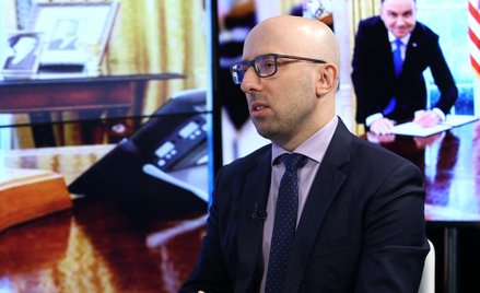 Łapiński o zdjęciu Dudy z Trumpem: Dbać o każdy szczegół