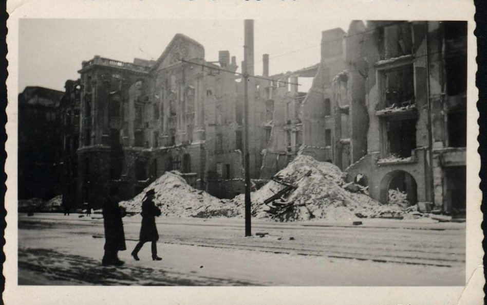 Berlin, rok 1945 (Fot. Purblind / Foter / CC BY)