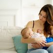 Mleko zwalcza bakterie chorobotwórcze u dzieci karmionych piersią
