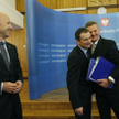Od lewej: prezes PZU Andrzej Klesyk, wiceminister skarbu państwa Zdzisław Gawlik, minister Aleksande