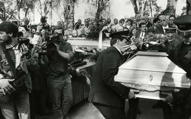 Pogrzeb Piotra Jaroszewicza i jego żony Alicji Solskiej we wrześniu 1992 roku