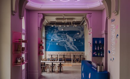 Wnętrze restauracji Syrena Irena w Warszawie.