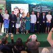 Blogerzy i vlogerzy odebrali nagrody z rąk wiceministra sportu i turystyki Ireneusza Rasia (czwarty 