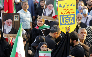 Prorządowa demonstracja w Teheranie