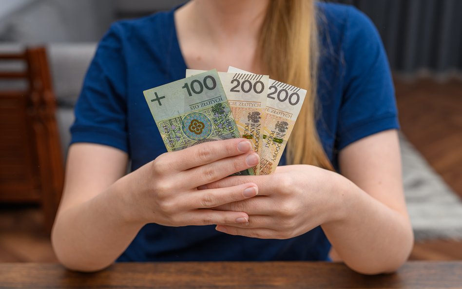 Czas cięć i oszczędzania