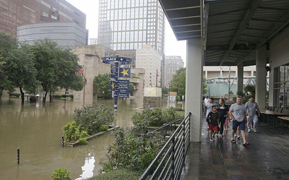 Houston pełne deszczu, ale bez samolotów