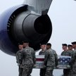 Szczątki jednego z żołnierzy USA w drodze z Afganistanu do domu