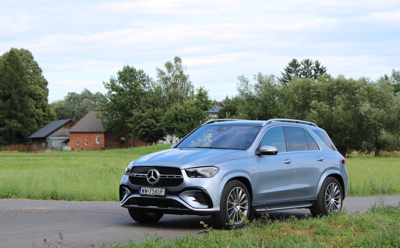 Mercedes GLE 350 de 4MATIC – Szansa na jazdę dużym SUV-em bez wyrzutów sumienia