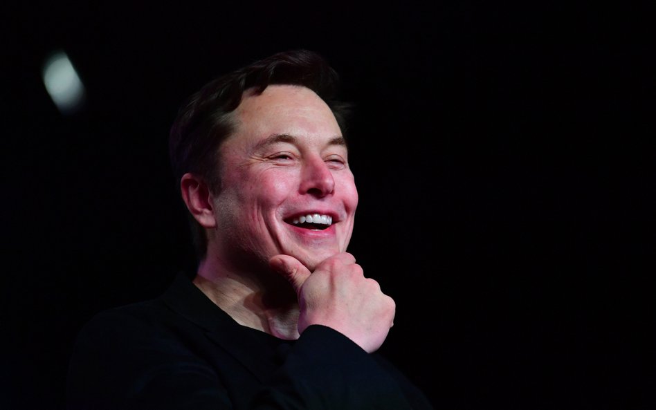 Musk sprzeda akcje Tesli, jeśli ONZ pokaże, jak chce zlikwidować głód na świecie