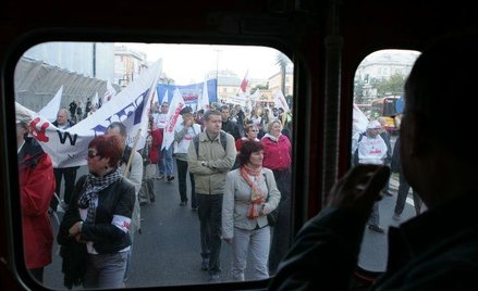 Budżetówka: nie ma zgody na cięcia