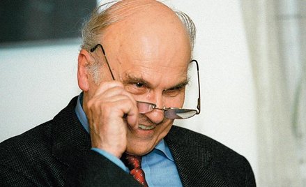 Poeta na froncie. Reportaże Ryszarda Kapuścińskiego