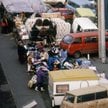 Na zdjęciu: polski bazar w Budapeszcie, niedaleko dworca kolejowego Keleti, 1989 r. Tam właśnie boha