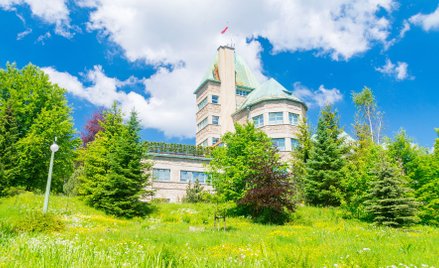 Modernistyczny zamek Prezydenta Rzeczypospolitej Polskiej w Wiśle