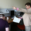 Zwolnienie z pracy za odmowę przyjęcia karty obowiązków