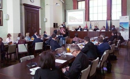 Uczestnicy krakowskiej konferencji „Doing Business in Portugal and Brazil”.