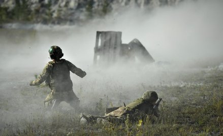 Ukraińscy żołnierze w czasie ćwiczeń
