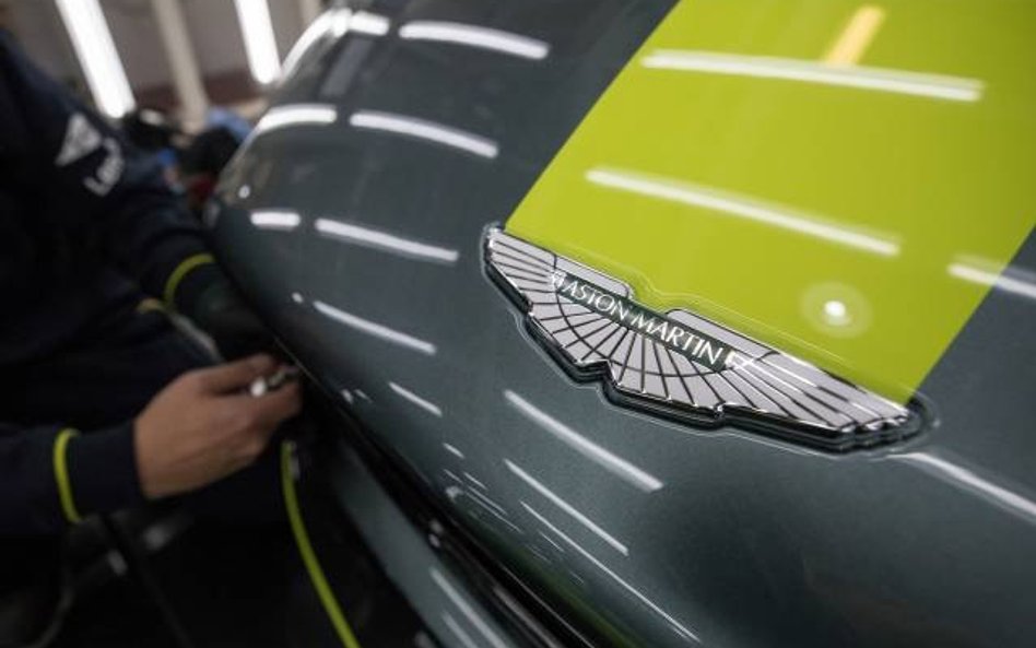 Aston Martin zanurkował po debiucie