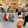 Liczba pracujących w administracji wzrosła o 1,6 proc.