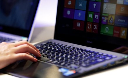 Wymiana walut w sieci bije kolejne rekordy