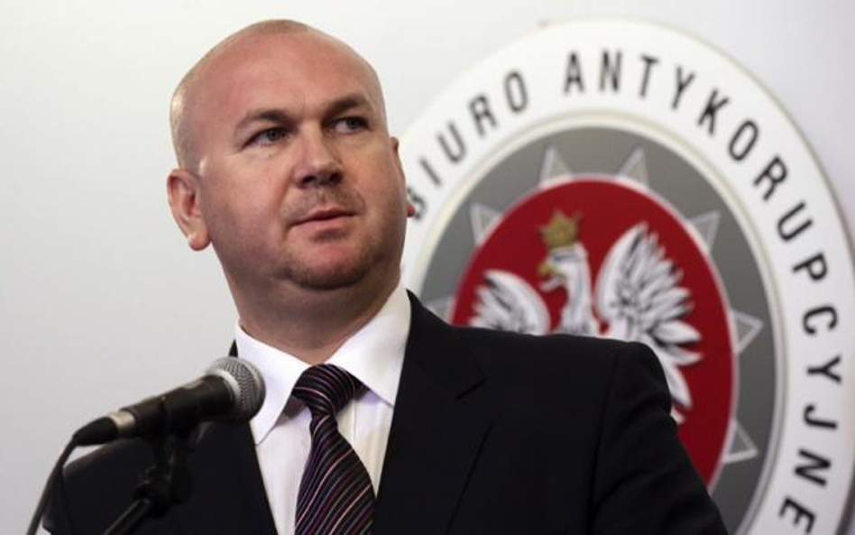 Szef CBA Paweł Wojtunik