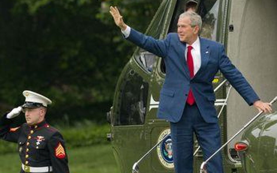 George W. Bush wyjeżdża do Teksasu poprowadzić córkę do ołtarza