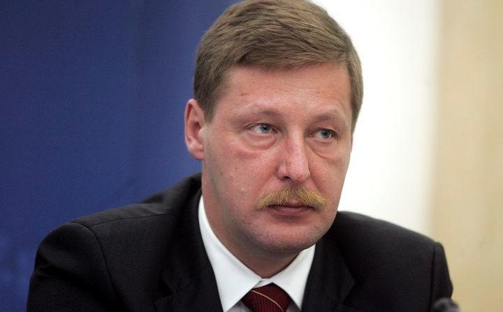 Unexpected dismissal of deputy manager  of the National Institute of Public Health