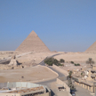 Płaskowyż Giza – piramidy i Sfinks, fascynujące ludzi od tysiącleci, jeden z autentycznych cudów daw