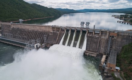 W 2021 r. całkowitą wartość użytkową wody słodkiej oszacowano na 58 bilionów dolarów. Fot. shutterst
