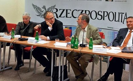 Polska droga do nowoczesności – klub ekspertów “Rz”