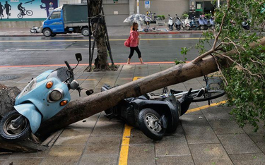 Tajfun Megi sieje zniszczenie w Chinach