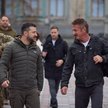 Działania artysty zostały docenione przez prezydenta Wołodymyra Zełenskiego, który odznaczył aktora 