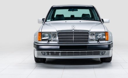 Mercedes 500E Seinfelda. Zdjęcie: Gooding & Company