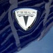 Bardzo duże straty Tesli