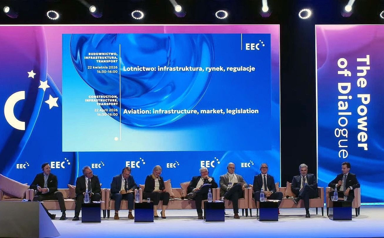 Debata o lotnictwie na kongresie EEC: W tym roku ruszy budowa Portu Polska.
