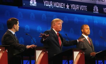 Kandydaci republikanów, od prawej: Ben Carson, Donald Trump i Marco Rubio