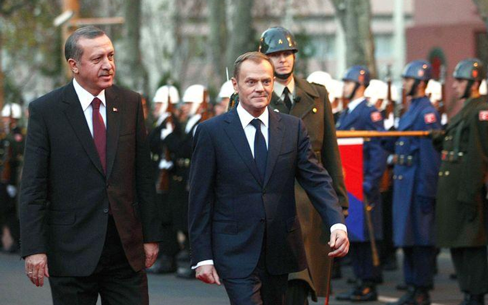 Premierzy Turcji i Polski Tayyip Erdogan i Donald Tusk