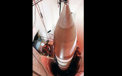 Rakieta Minuteman III w silosie