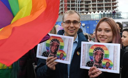 Świeccy katolicy piszą do biskupów: państwo nie jest od rozstrzygania, czy coś jest profanacją