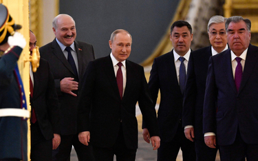 Władimir Putin przyjmował w maju 2022 r. na Kremlu przywódców państw członkowskich Organizacji Układ