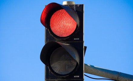 Zielone dla ostrożnych, czerwone dla piratów. Nowy pomysł amerykańskich miast