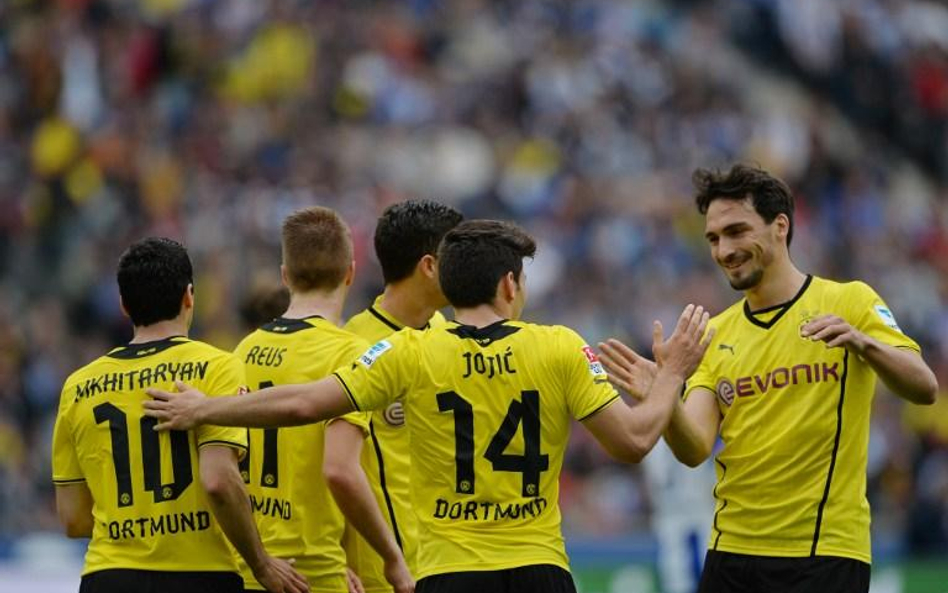 Włosi zarzucają Borussii Dortmund złamanie zasad FIFA