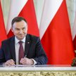 Marginalizowany dotąd prezydent Andrzej Duda próbuje zaistnieć w polskiej polityce.